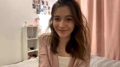 yaniraekberg stream preview