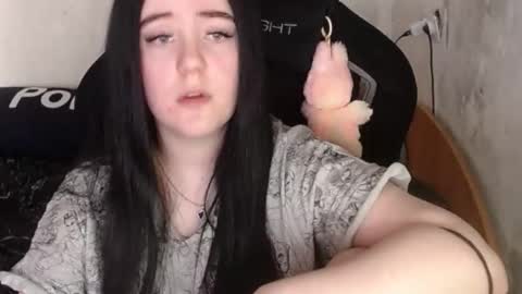 your_8a8y live stream