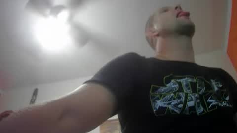 yourhusband987 stream preview