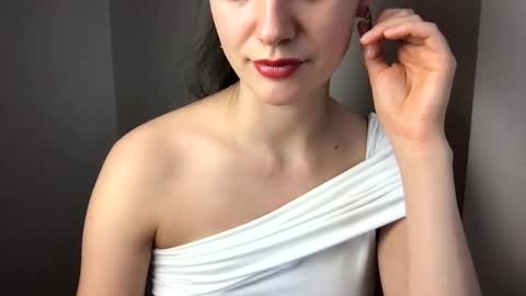 yovaline stream preview