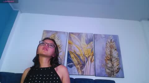 zoow_bluussh stream preview