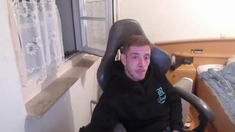 zuzmosfokafasz live stream