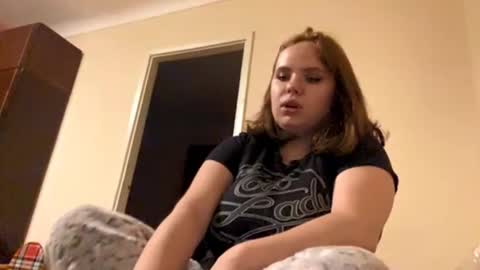 zyria_ stream preview